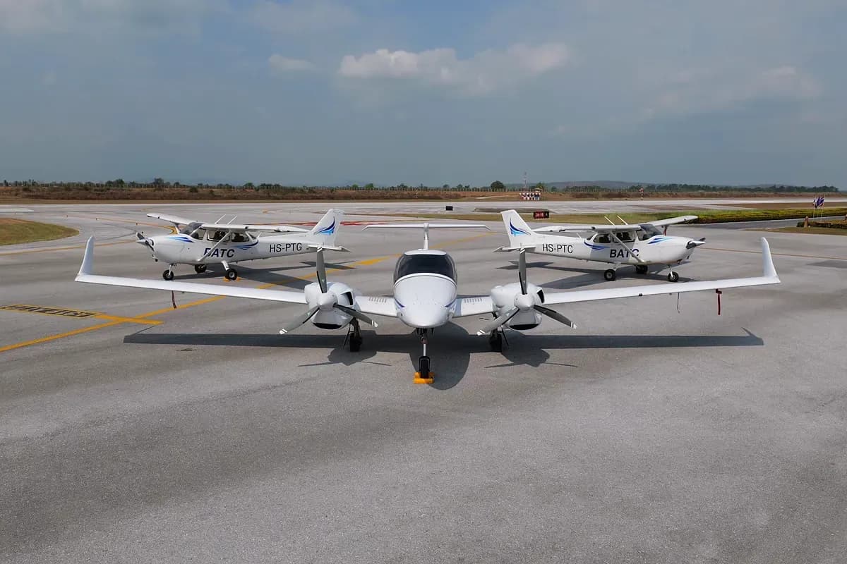 Meet the Fleet — แนะนำฝูงบินฝึกของเรา